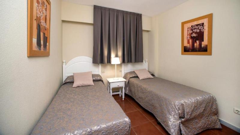 带3个卧室的公寓, Leo Rentals