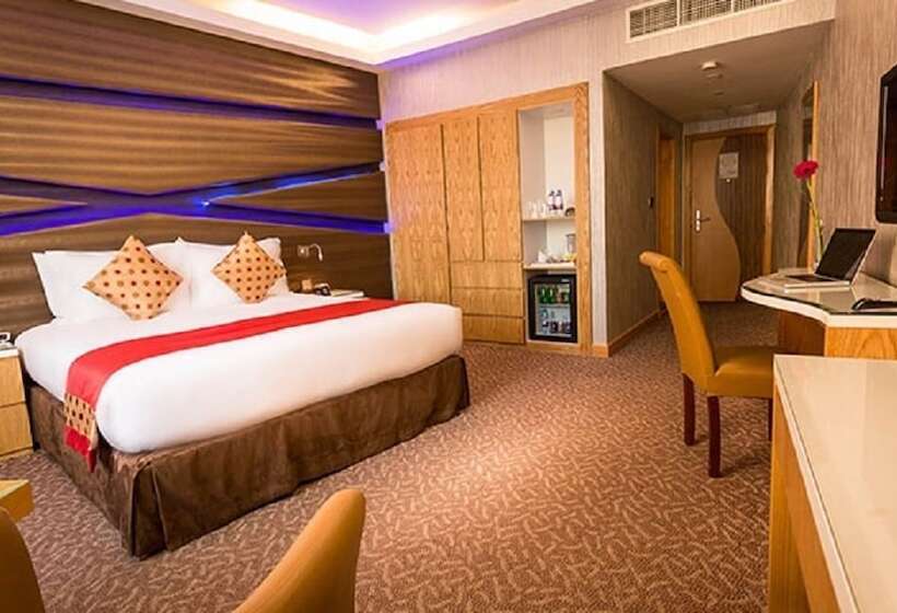 اتاق لوکس با تخت بزرگ, Al Safir