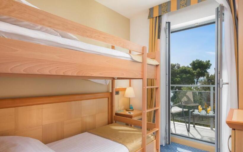 オーシャンビューファミリールーム, Aminess Grand Azur