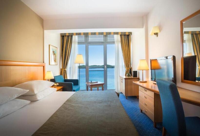 Номер Superior Вид на Море, Aminess Grand Azur