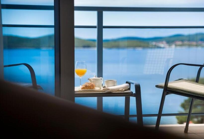 Полулюкс Вид на Море, Aminess Grand Azur