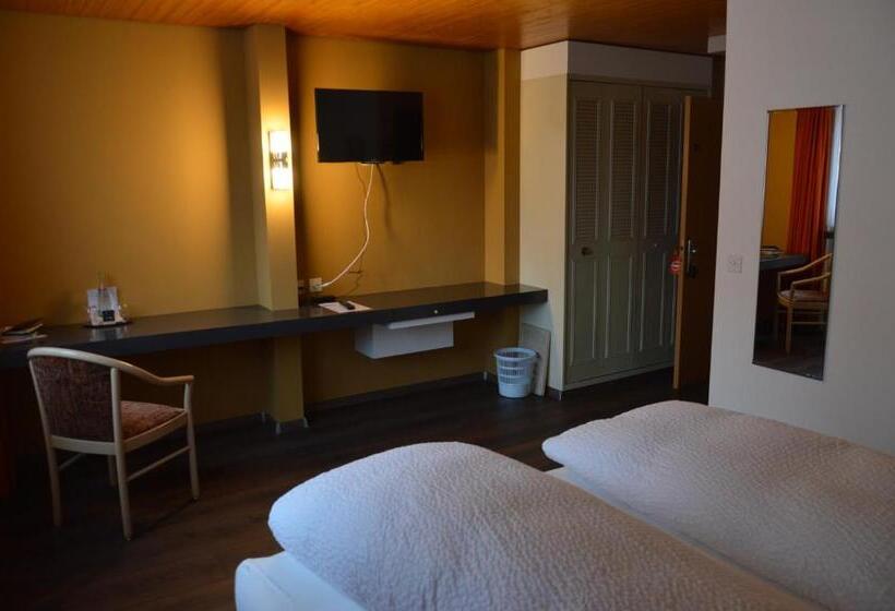 חדר סטנדרט, Garni Rösslipost