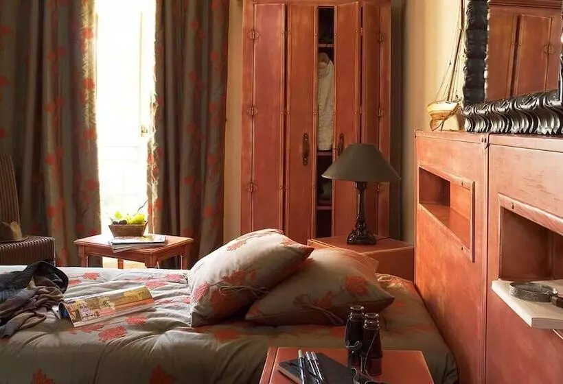 ファミリールーム, Hostellerie Du Cigalou   Teritoria