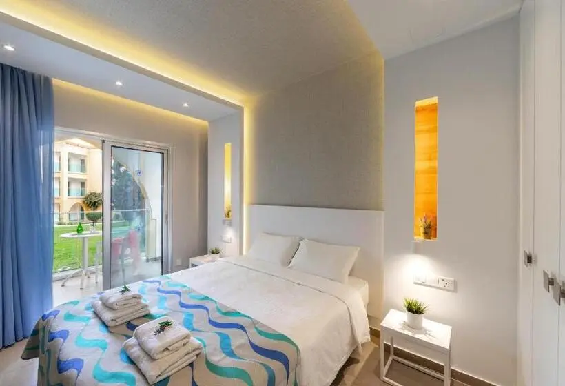 ガーデンビュースイート, Malama Beach Holiday Village