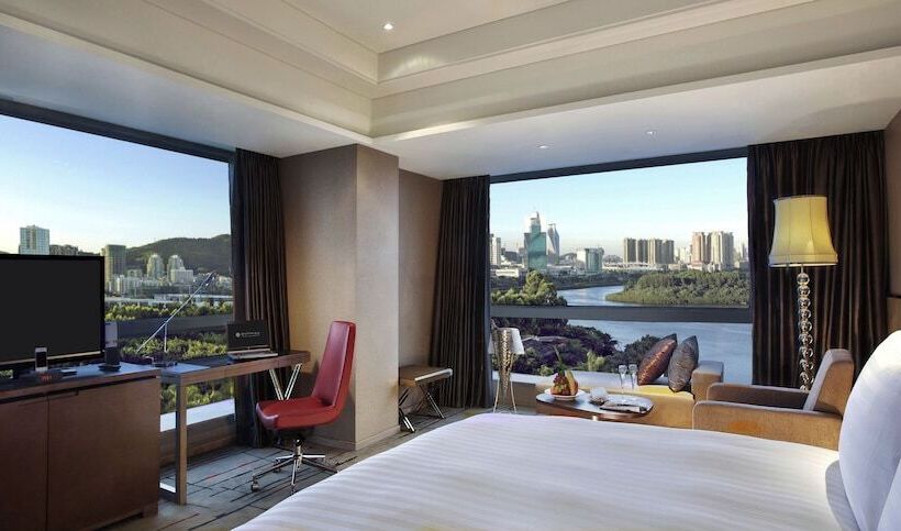 اتاق لوکس با چشمانداز دریاچه, Pullman Xiamen Powerlong
