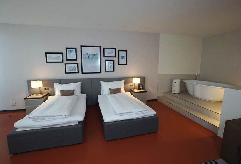 סוויטת ג'וניור, Sempachersee