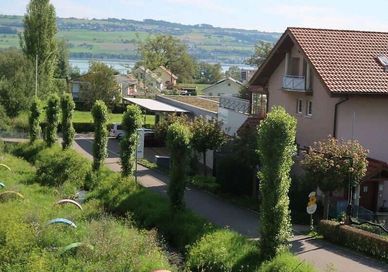 סוויטת ג'וניור, Sempachersee