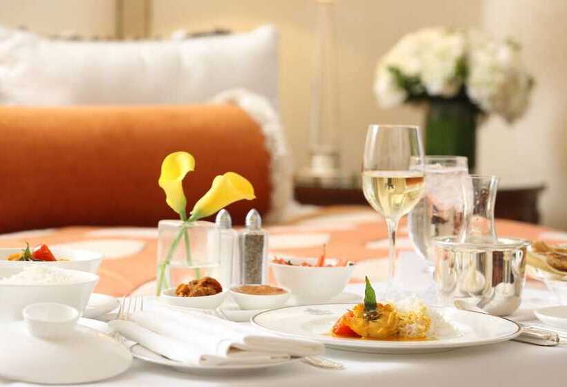 高级套房, The Pierre, A Taj Hotel, New York