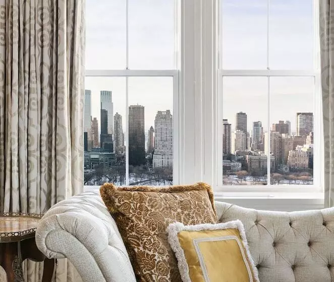Sviitti Liikuntarajoitteisille, The Pierre, A Taj Hotel, New York