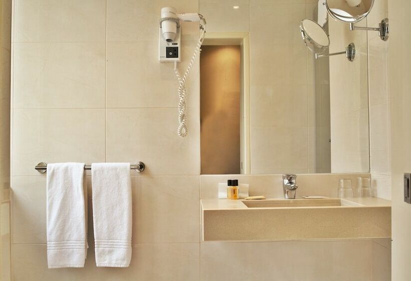 スーペリアトリプルルーム, Turim Restauradores