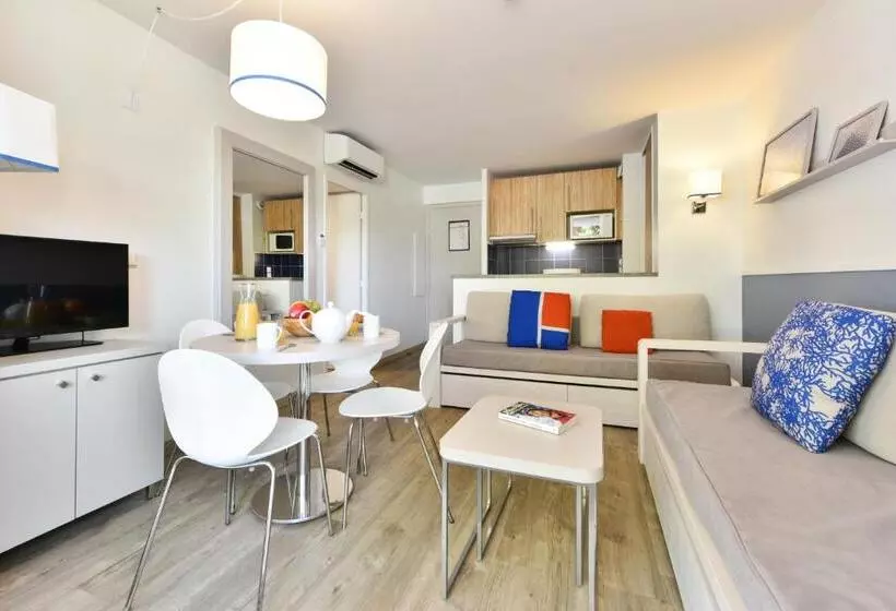 استودیو استاندارد با تراس, Residence Pierre & Vacances Premium Port Prestige