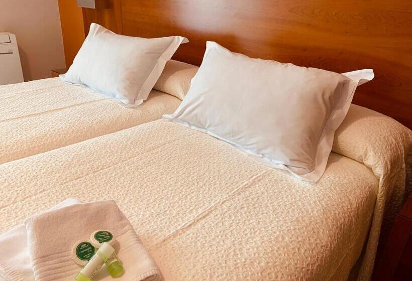 اتاق استاندارد سه نفره, Apartamentos Esperanza Del Mar