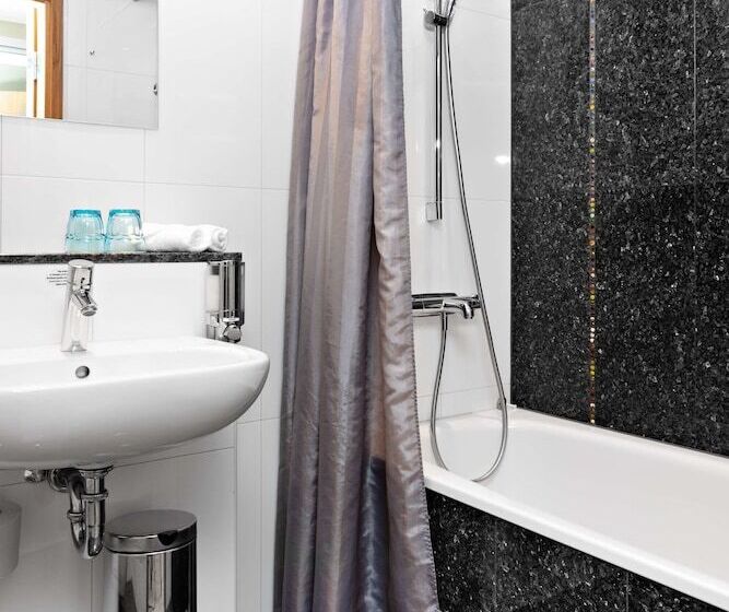 家庭间, Sure Hotel By Best Western Arena