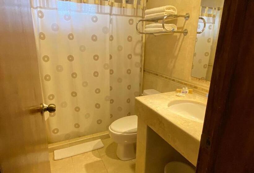 高级大房间, Capital O La Huerta Golf &