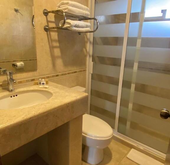 标准间, Capital O La Huerta Golf &