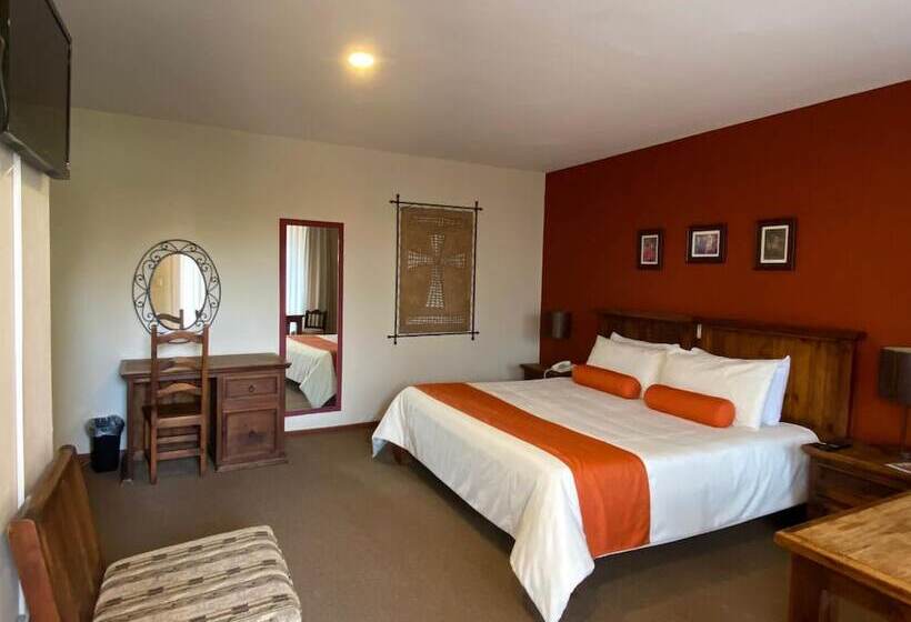 高级大房间, Capital O La Huerta Golf &