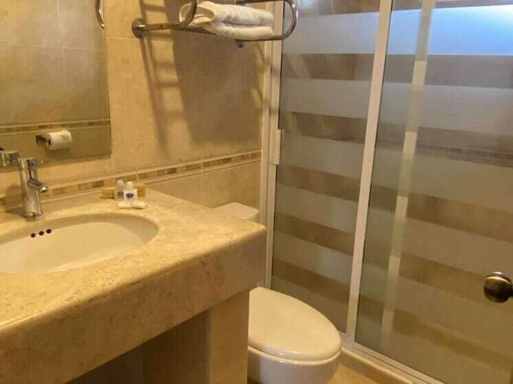 标准间, Capital O La Huerta Golf &