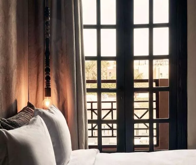 اتاق استاندارد با چشمانداز دریاچه, Cook’s Club El Gouna