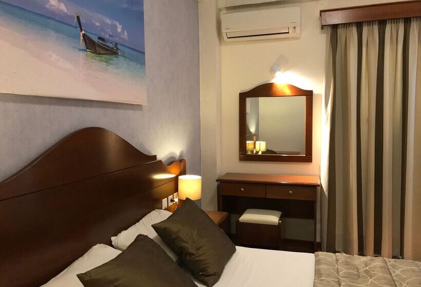 اتاق راحتی, Diana