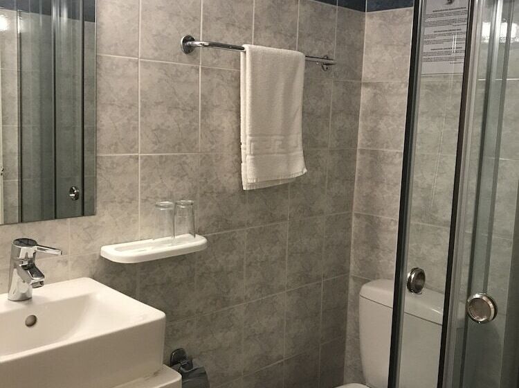 اتاق راحتی, Diana