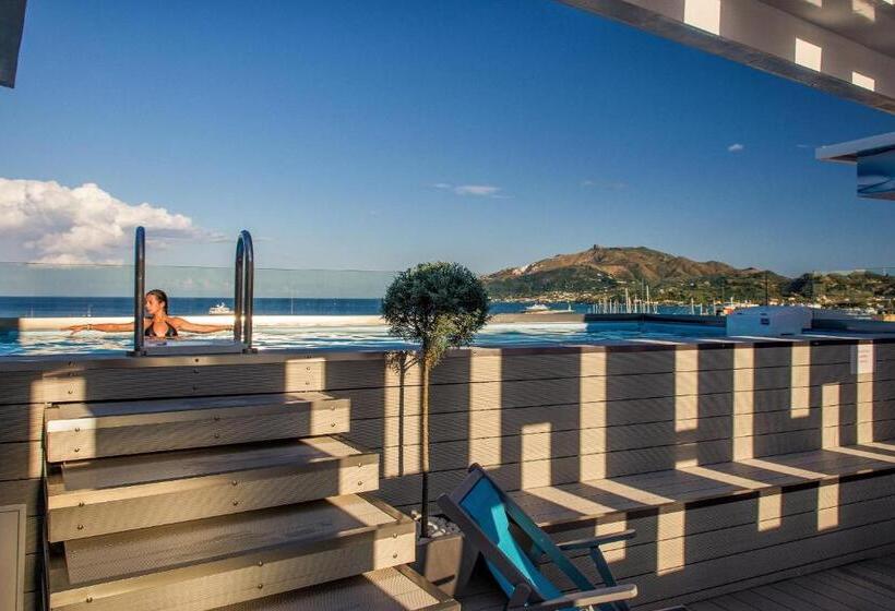 اتاق سوپریور, Diana