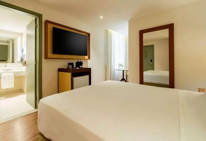 Classic-huone, Grand Mercure Rio De Janeiro Copacabana