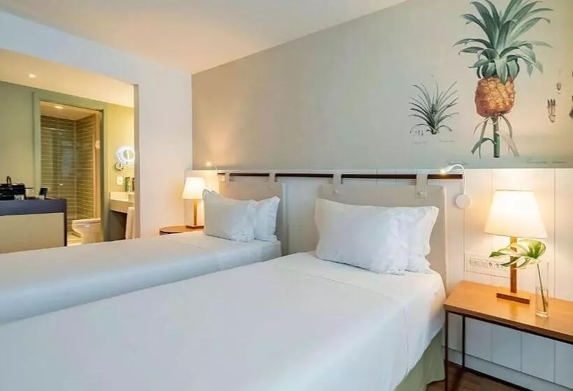 Executive Room