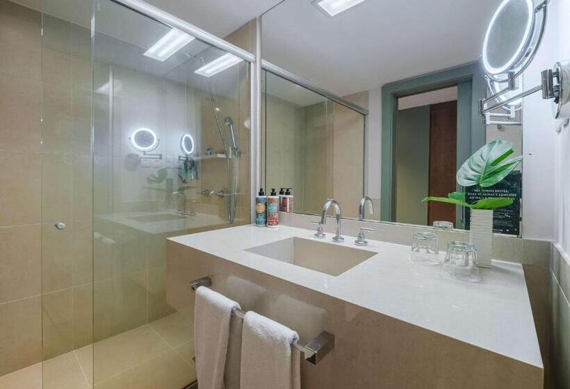 اتاق لوکس با چشم‌انداز شهر, Grand Mercure Rio De Janeiro Copacabana