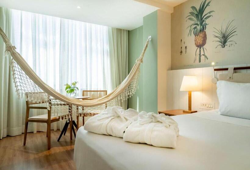 اتاق اجرایی با چشم‌انداز دریا, Grand Mercure Rio De Janeiro Copacabana