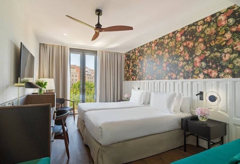 Номер Deluxe, H10 Casanova