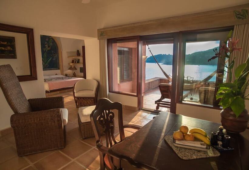 オーシャンビューデラックススイート, La Casa Que Canta