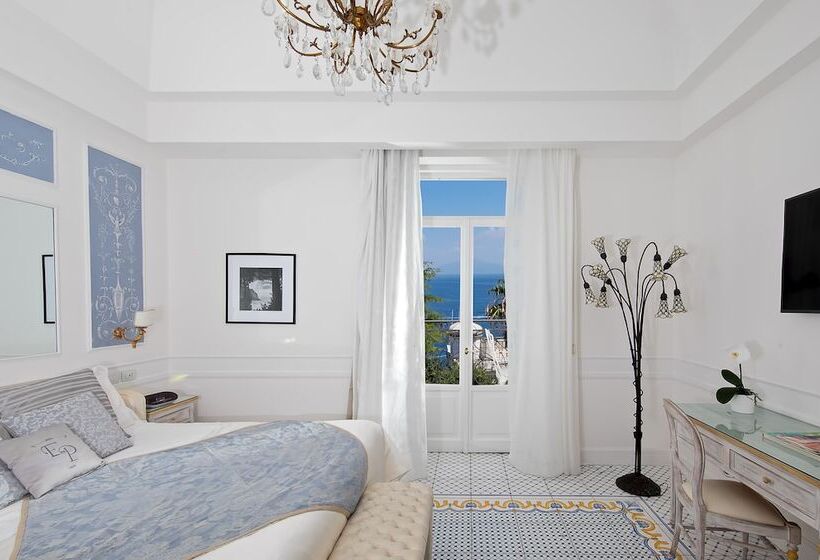 חדר דלוקס נוף לים, Luxury Villa Excelsior Parco