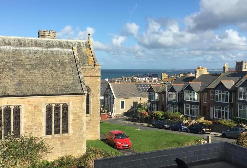 オーシャンビューデラックススイート, The Quies