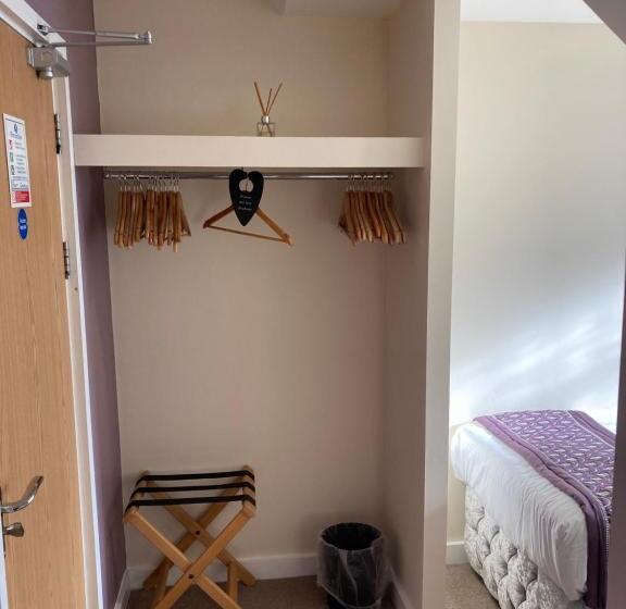 スイート(家族用), The Quies