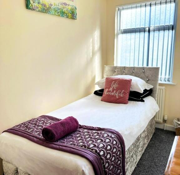 スイート(家族用), The Quies