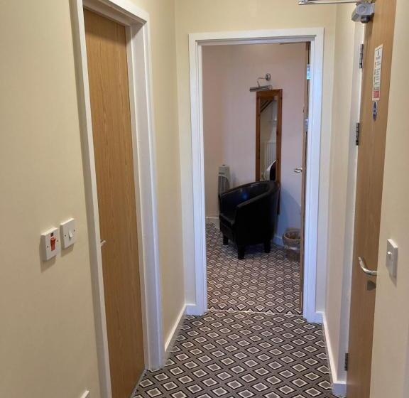 オーシャンビューデラックススイート, The Quies