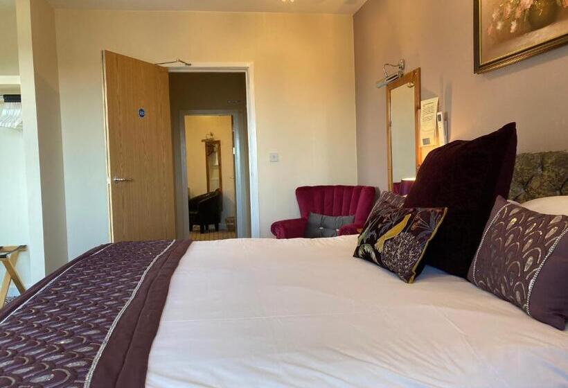 オーシャンビューデラックススイート, The Quies