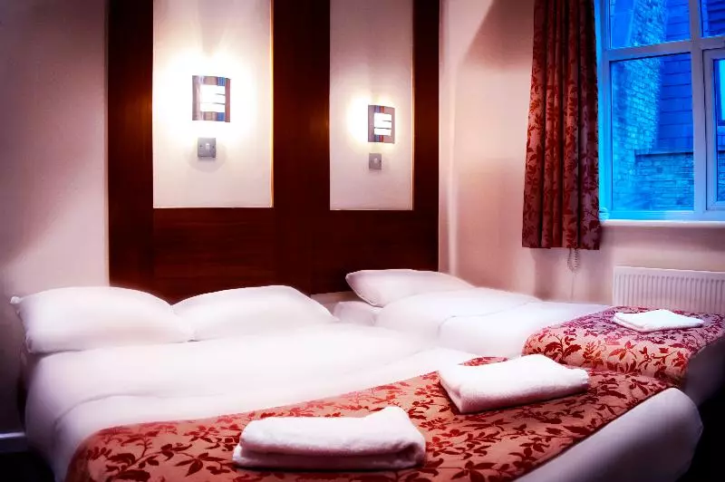 スタンダードトリプルルーム, Westbury Hotel Kensington