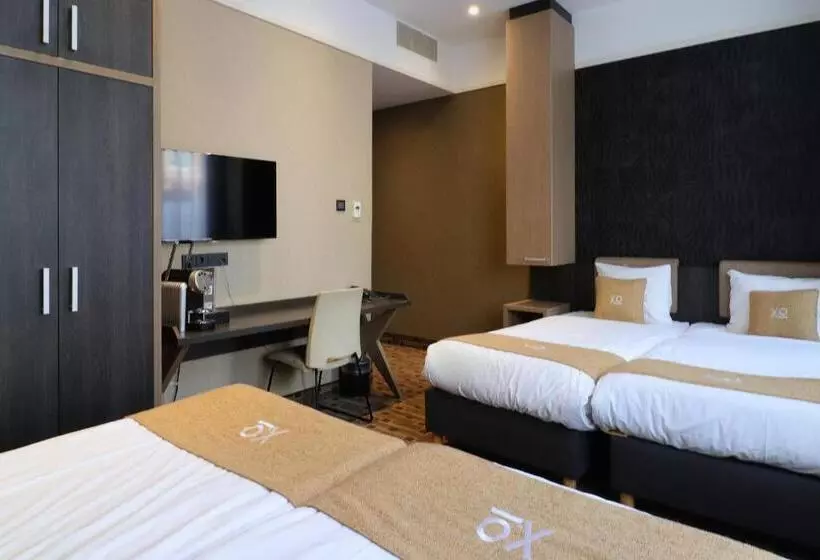 اتاق استاندارد چهار تخته, Xo Hotel Inner