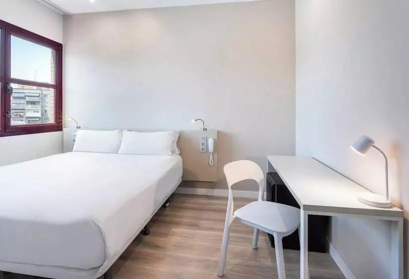 اتاق استاندارد, B&b Hotel Madrid Fuenlabrada