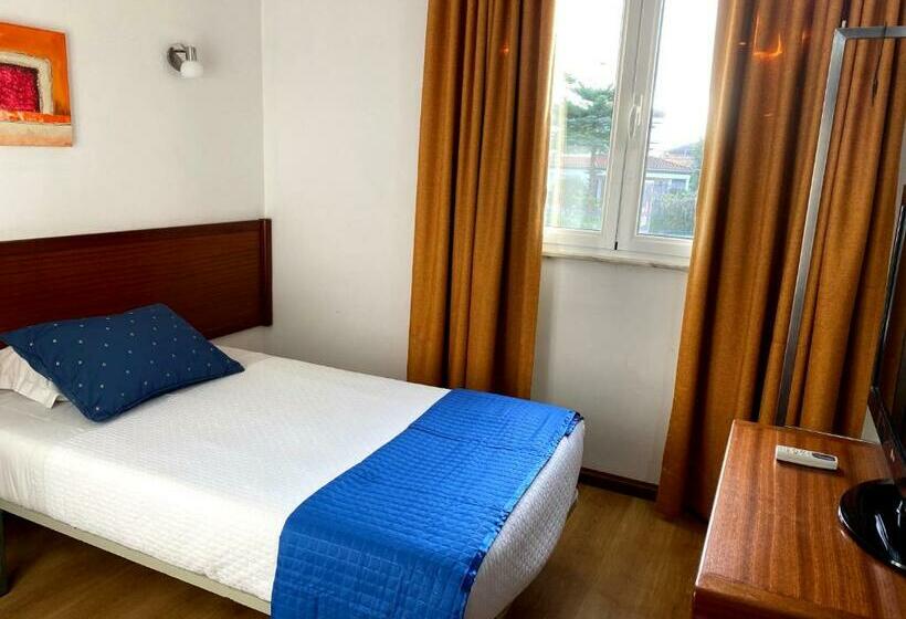 اتاق استاندارد یک نفره, Rubi