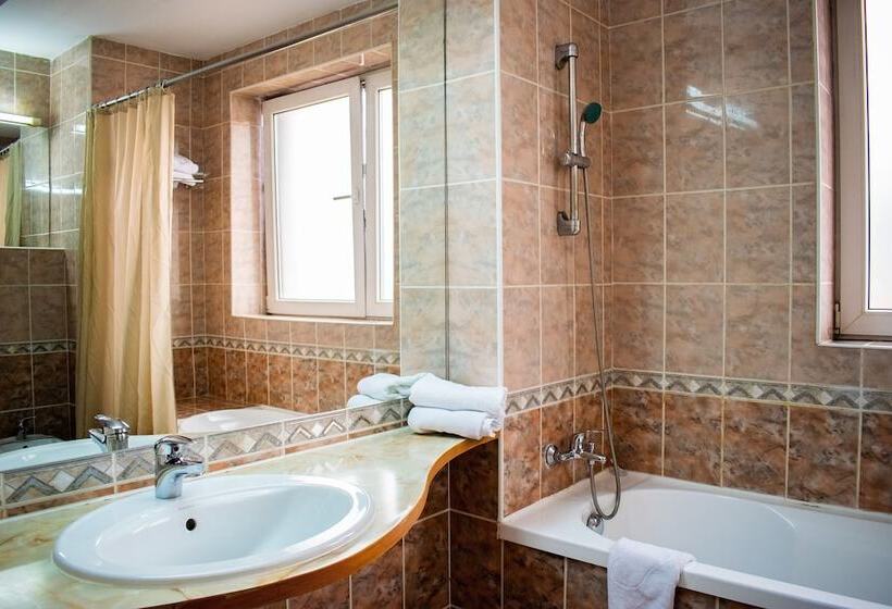 اتاق استاندارد, Atrium Hotel Bucharest City Center