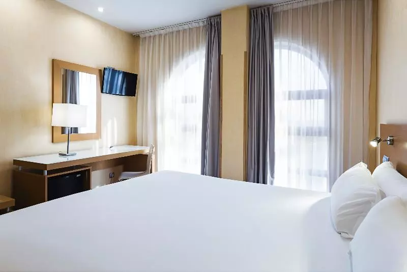 اتاق استاندارد یک نفره, B&b Hotel Madrid Fuenlabrada