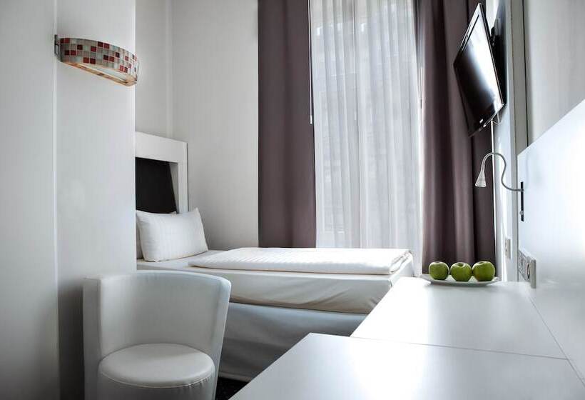 اتاق استاندارد یک نفره, Grand Hotel Downtown
