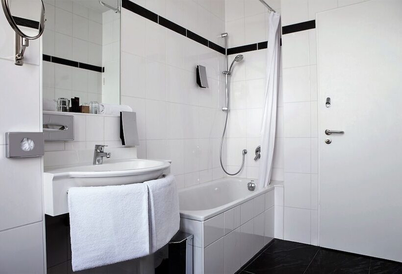 스탠다드 룸, Grand Hotel Downtown