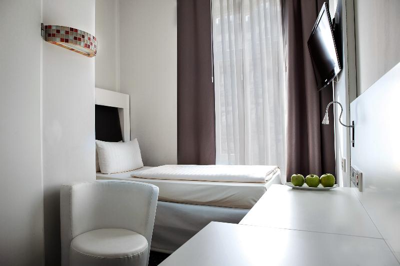 اتاق استاندارد یک نفره, Grand Hotel Downtown