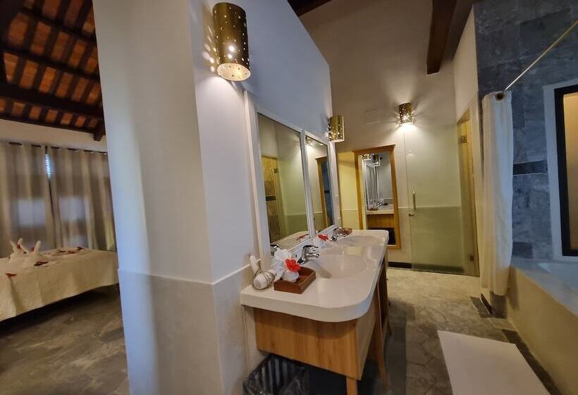 اتاق خانوادگی, Hoi An Ancient House Resort & Spa