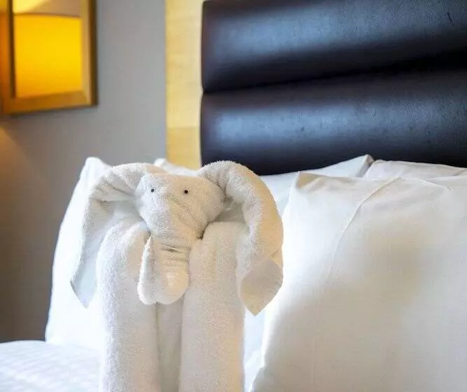 ２ダブルベッドのスタンダードルーム, Holiday Inn London Brentford Lock, An Ihg