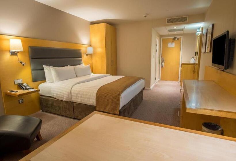 اتاق اجرایی با تخت بزرگ, Holiday Inn London Brentford Lock, An Ihg