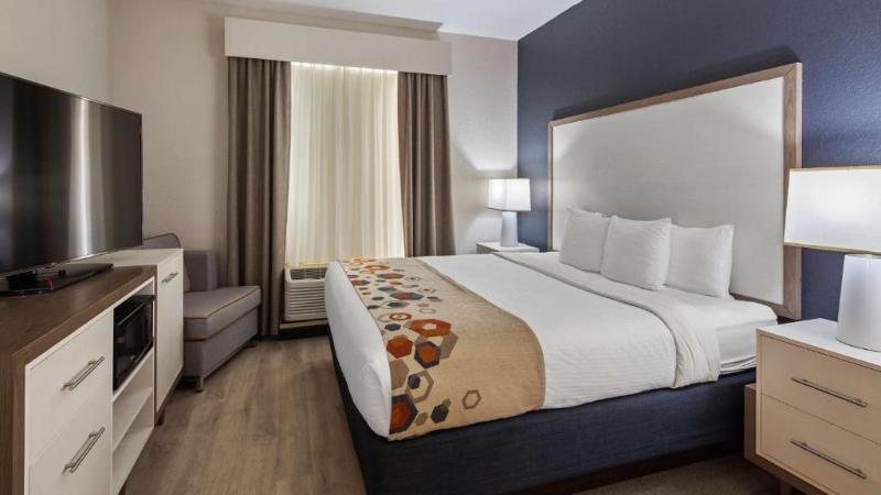 اتاق استاندارد, Holiday Inn London Brentford Lock, An Ihg